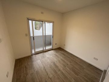 Departamento dos ambientes en ALQUILER - Sarandi