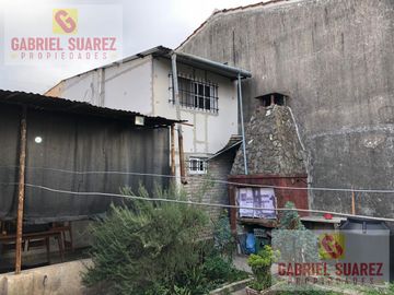 Casa 2 familias - Venta - Gabriel Suarez - Casa y Depto 32 ambientes - terreno libre