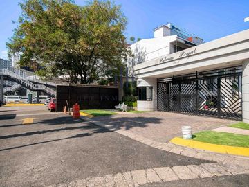 Casa en condominio en venta - Interlomas