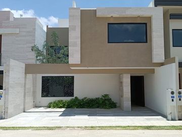CASA EN VENTA EN SAN ANGEL V