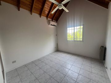 Casa en alquiler en barrio La Casualidad Pilar