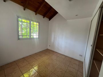 Casa en alquiler en barrio La Casualidad Pilar