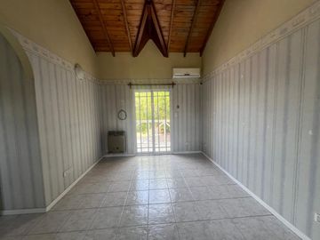 Casa en alquiler en barrio La Casualidad Pilar