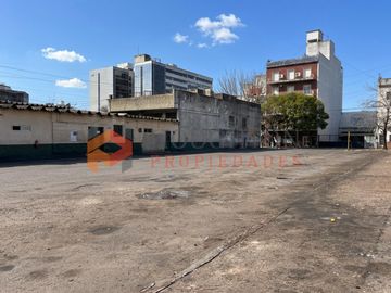 Terreno Venta y Alquiler en Moron Centro