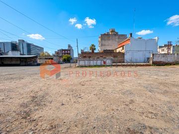 Terreno Venta y Alquiler en Moron Centro