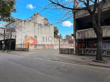 Terreno Venta y Alquiler en Moron Centro