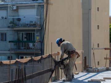 4 amb en venta en pozo en edificio de categoria en  en Flores.