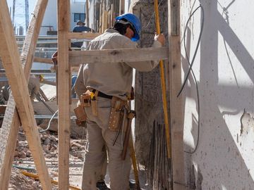 4 amb en venta en pozo en edificio de categoria en  en Flores.