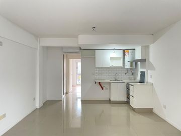 Alquiler de Oficina 2 Ambientes en Ramos Mejia  Muy Buen Estado Ideal Uso Profesional o Vivienda