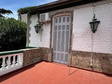 Casa en venta de 3 dormitorios en Arroyito