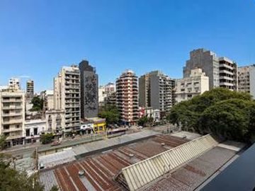 Excelente Monoambiente Cfte. con Balcon - Ofic. o VVda.  36 M2
