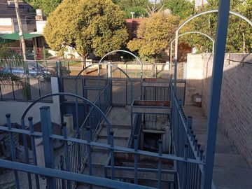 Edificio Comercial en Lujan