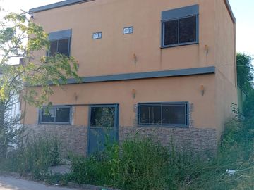 Edificio Comercial en Lujan