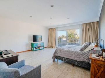 VENTA CASA 5 AMBIENTES EN SAN BENITO VILLANUEVA CON SALIDA AL RIO