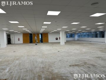 Oficina en Venta y Alquiler en 9 de Julio