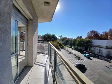 Departamento Monoambiente balcón al frente