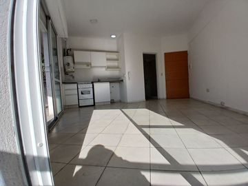 Departamento Monoambiente balcón al frente