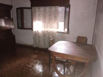 Casa en Aldo Bonzi a refaccionar - APTO CREDITO - 3 dormitorios