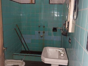 Casa en Aldo Bonzi a refaccionar - APTO CREDITO - 3 dormitorios