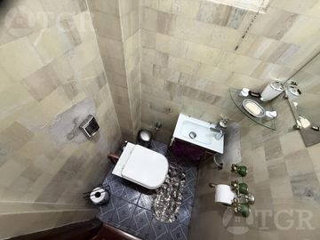 Oficina de 5 ambientes en San Telmo a la Venta