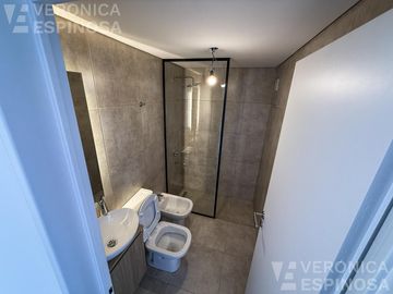 Departamento de dos ambientes en venta - Moron Sur