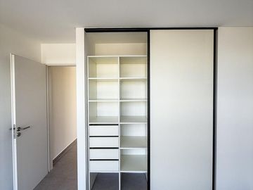 Departamento de dos ambientes en venta - Moron Sur