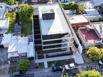 Departamento de dos ambientes en venta - Moron Sur