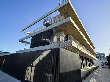 Departamento de dos ambientes en venta - Moron Sur