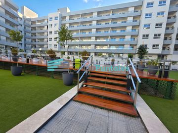 Departamento de 3 ambientes al frente sobre Castex en Canning Center a estrenar