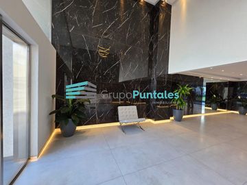 Departamento de 3 ambientes al frente sobre Castex en Canning Center a estrenar