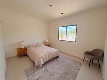 CASA EN VENTA EN PRIVADA RESIDENCIAL –TIXCACAL, MÉRIDA