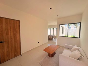CASA EN VENTA EN PRIVADA RESIDENCIAL –TIXCACAL, MÉRIDA