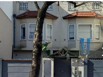 Ccasa Triplex con pileta  Curapaligue 550 Parque Chacabuco CABA