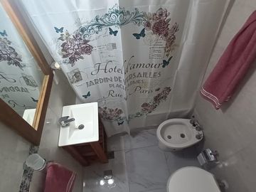 Departamento de 2 ambientes c/ patio - Sin garantia