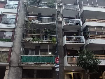 Departamento de 2 ambientes c/ patio - Sin garantia
