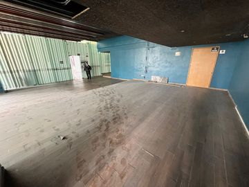 LOCAL COMERCIAL EN RENTA EN SANTA FE