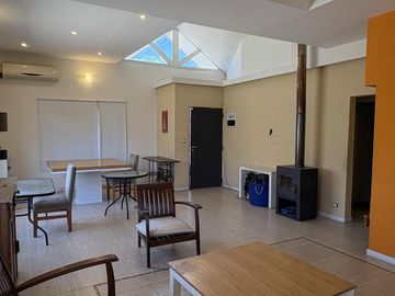 Venta, Casa, 4 Ambientes, Patio, Parrilla, Pileta, 2 Cocheras, Francisco Alvarez, Moreno