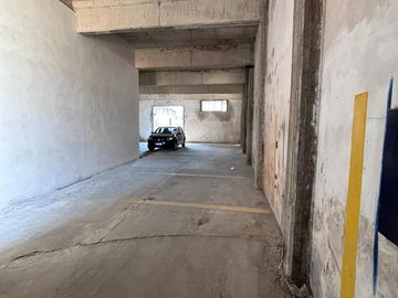Galpón para uso particular en Lanús Este