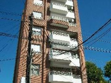 Departamento 2 ambientes en alquiler - Lanús Este