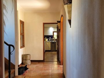 Casa en Alquiler  Pacheco Golf Club 4 dormitorios con jardin y pileta