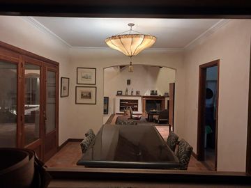Casa en Alquiler  Pacheco Golf Club 4 dormitorios con jardin y pileta