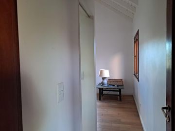 Casa en Alquiler  Pacheco Golf Club 4 dormitorios con jardin y pileta