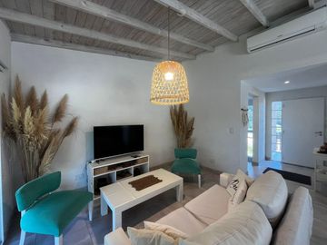 OPORTUNIDAD Costa Esmeralda | Casa 4 Dormitorios | Parrilla y Jacuzzi
