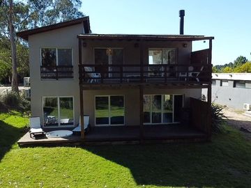 OPORTUNIDAD Costa Esmeralda | Casa 4 Dormitorios | Parrilla y Jacuzzi