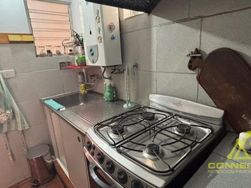 PH 3 AMBIENTES CON PATIO, ALTILLO Y COCHERA 2 AUTOS – CONSTITUCIÓN