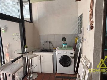 PH 3 AMBIENTES CON PATIO, ALTILLO Y COCHERA 2 AUTOS – CONSTITUCIÓN