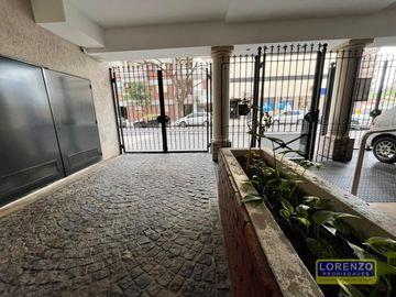 Departamento 2 ambientes con balcón