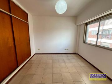 Departamento 2 ambientes con balcón