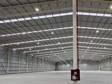 Nave Industrial en Renta 10,000 m2 San Isidro Mazatepec, Jalisco