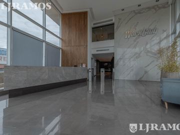 Oficinas SportClub en Escobar!  Excelente ubicación - PG